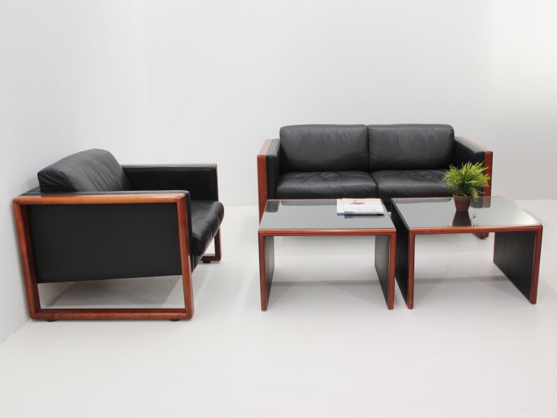 Walter Studio Line fauteuil en salontafel (2 | Tweedehands design | Second Luxury